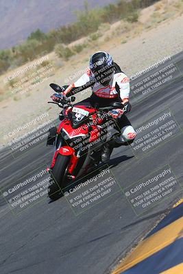 media/Oct-17-2024-Racers Edge (Thu) [[f51934c085]]/B Group/Session 2 (Turn 6 Inside)/